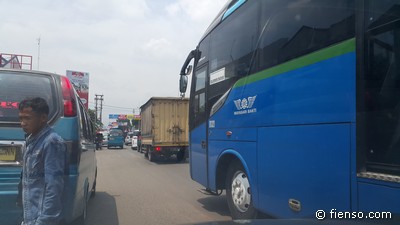 Bus Cileungsi Blok M