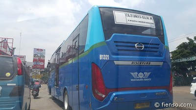 Bus Cileungsi Blok M